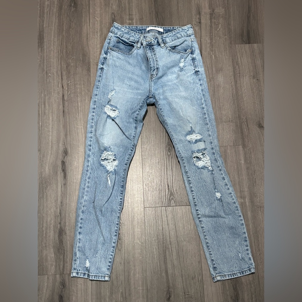 ❥𝐞𝐮𝐧𝐢𝐧𝐚: Tobi Super High Rise Mom Jeans Ankle - Light Wash